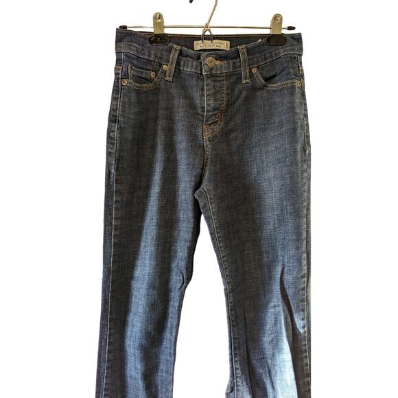 True Religion size 26 High Rise Skinny Dark Jeans - Picture 2 of 16